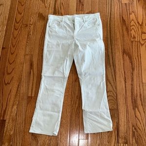 LOFT Capri jeans/pants.